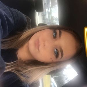 Meet your Posher, Kianda